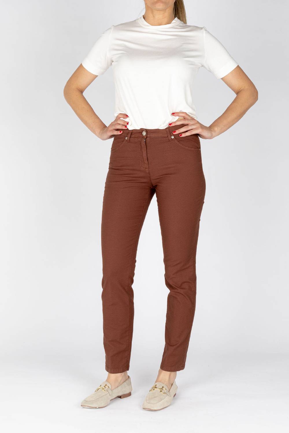 L.Pucci Pantaloni jeans colore biscotto tessuto cotone armaturato Novità