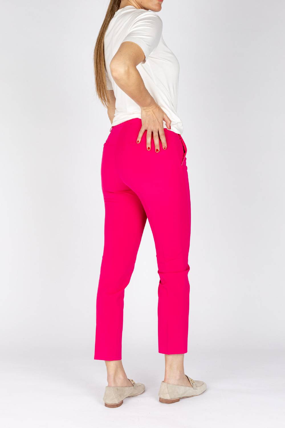 L.Pucci Pantaloni modello gamba stretta tessuto tecnico stretch colore fucsia Consegna Veloce