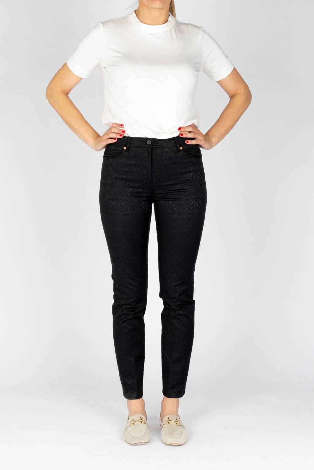 L.Pucci Pantaloni disegno fiore colore nero, linea Jeans tessuto jacquard Novità