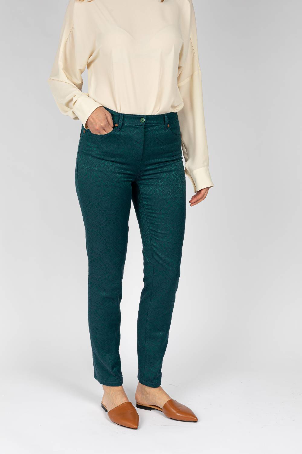 L.Pucci Pantaloni disegno fiore colore verde, linea Jeans tessuto jacquard Presa