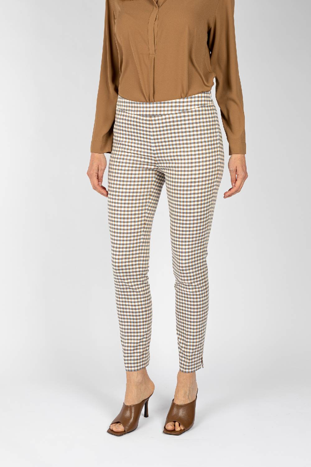 L.Pucci Pantaloni tessuto disegno quadretto colore blu, linea a sigaretta Economico