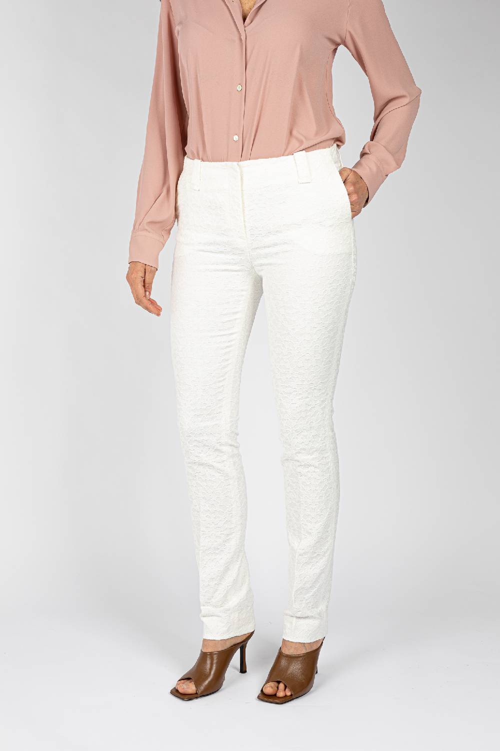 L.Pucci Pantaloni tessuto jacquard colore bianco, gamba regolare Vendita Calda