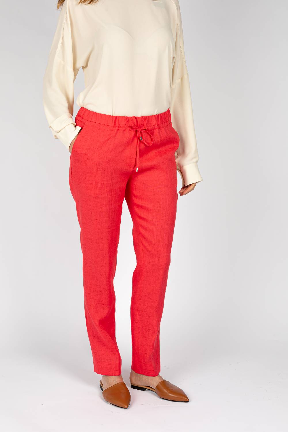 L.Pucci Pantaloni colore corallo, linea morbida Vendite Flash