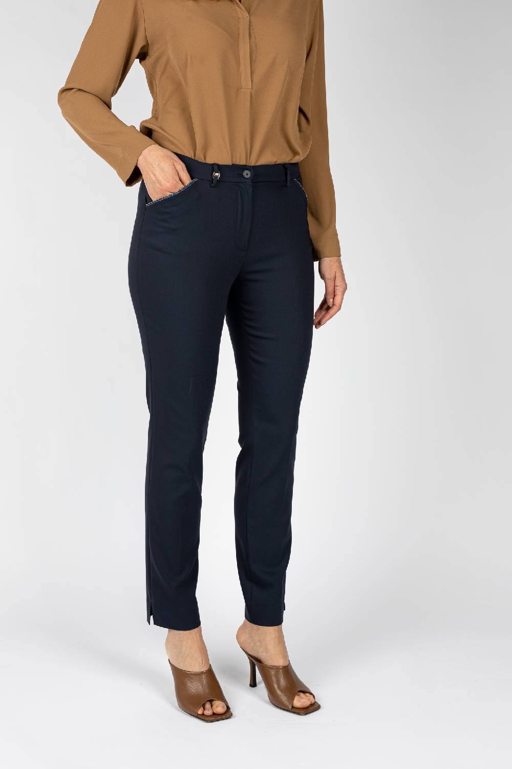 L.Pucci Pantaloni colore blu, linea a sigaretta Moda
