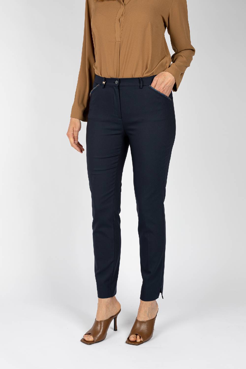 L.Pucci Pantaloni colore blu, linea a sigaretta Moda
