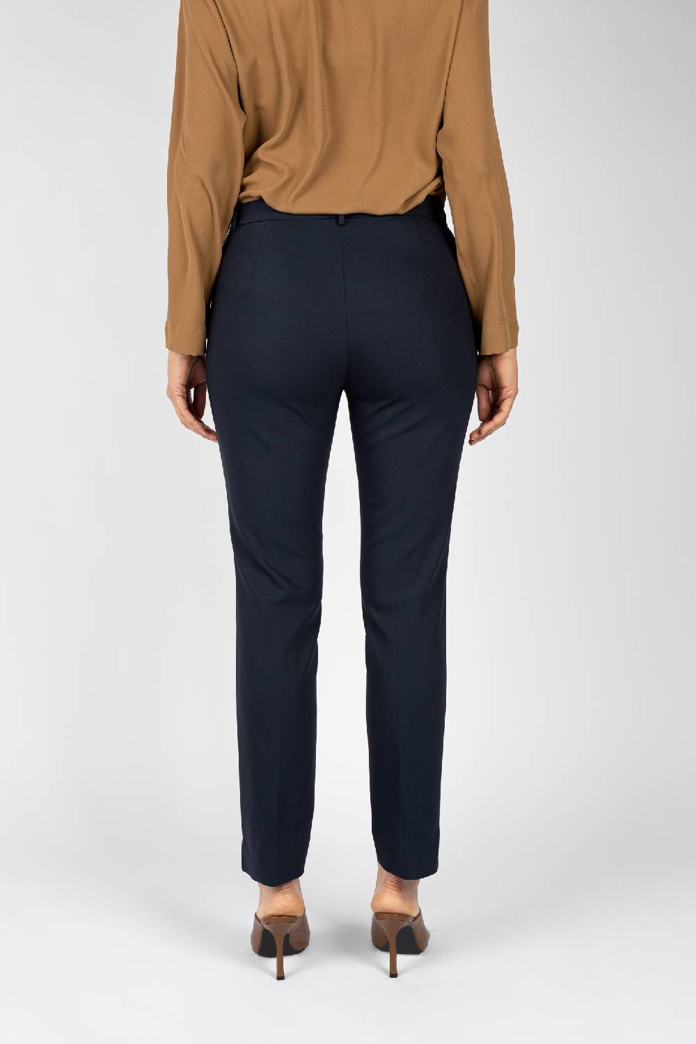 L.Pucci Pantaloni colore blu, linea a sigaretta Moda