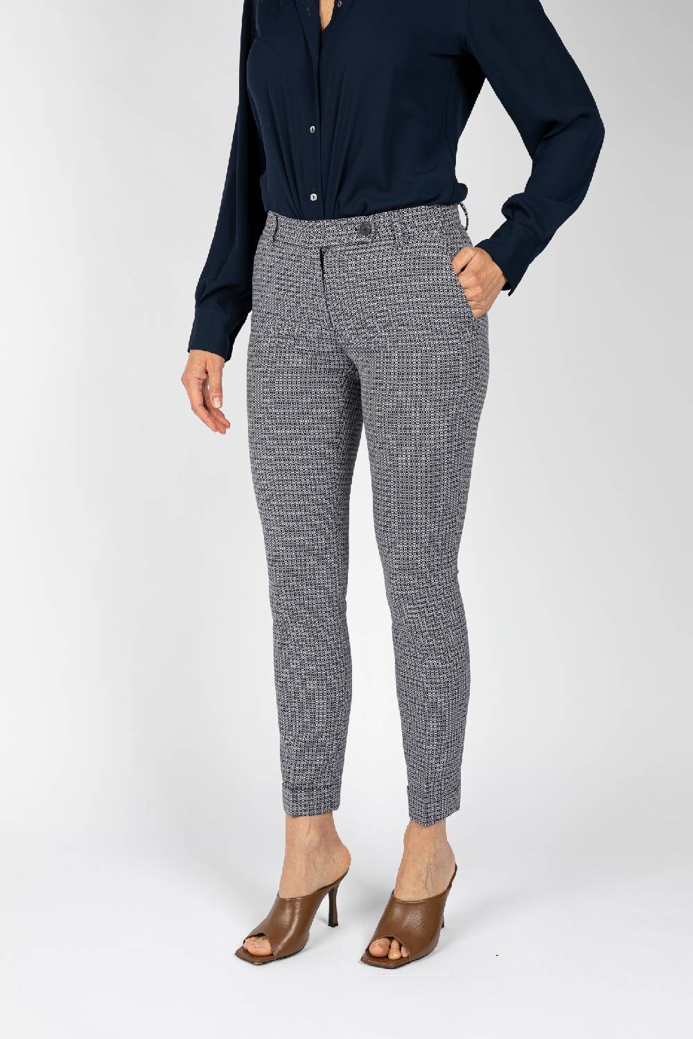 L.Pucci Pantaloni in tessuto jacquard blu su fondo ghiaccio gamba regolare colore blu 2025