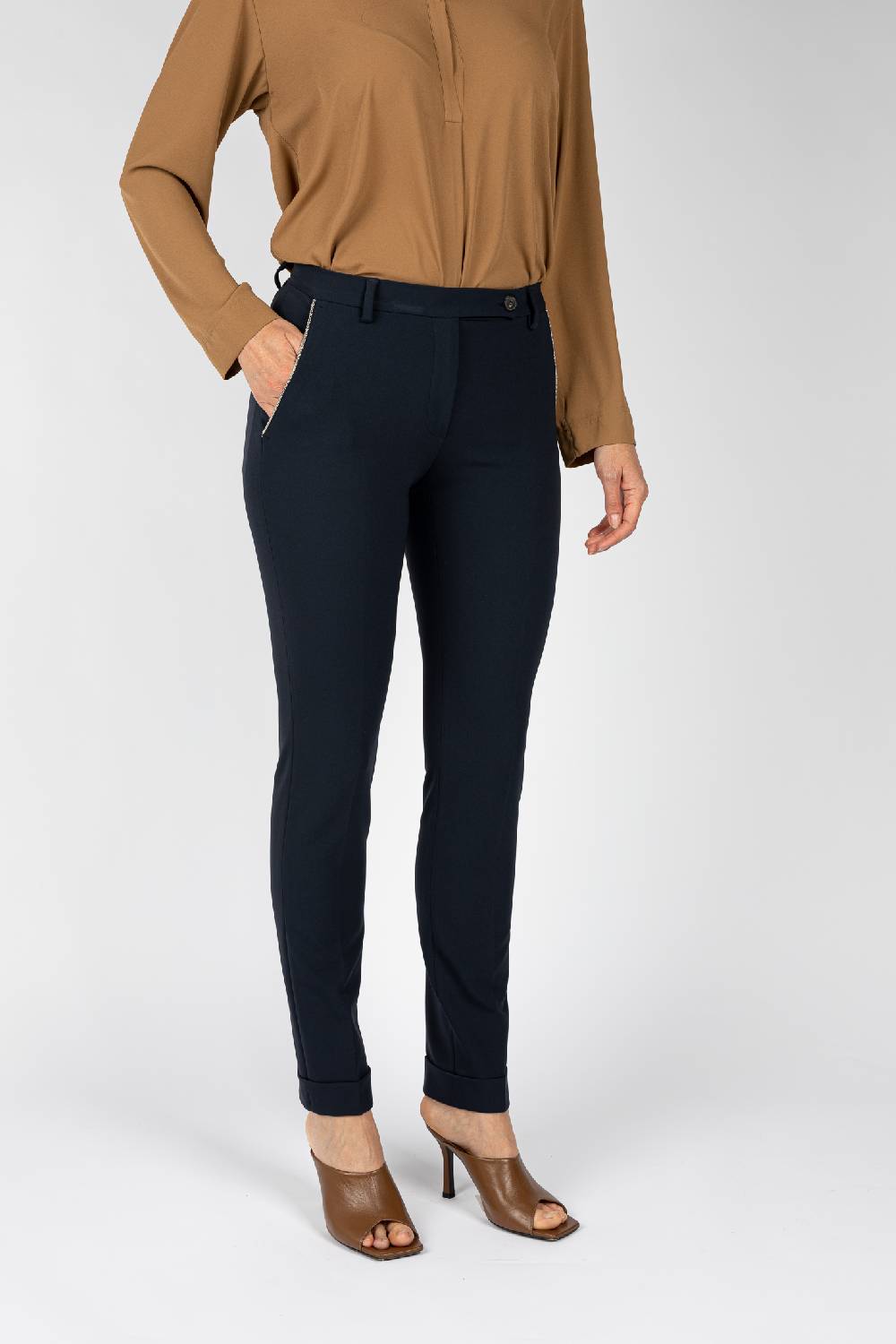 L.Pucci Pantaloni gamba regolare con rovescia colore blu Italia
