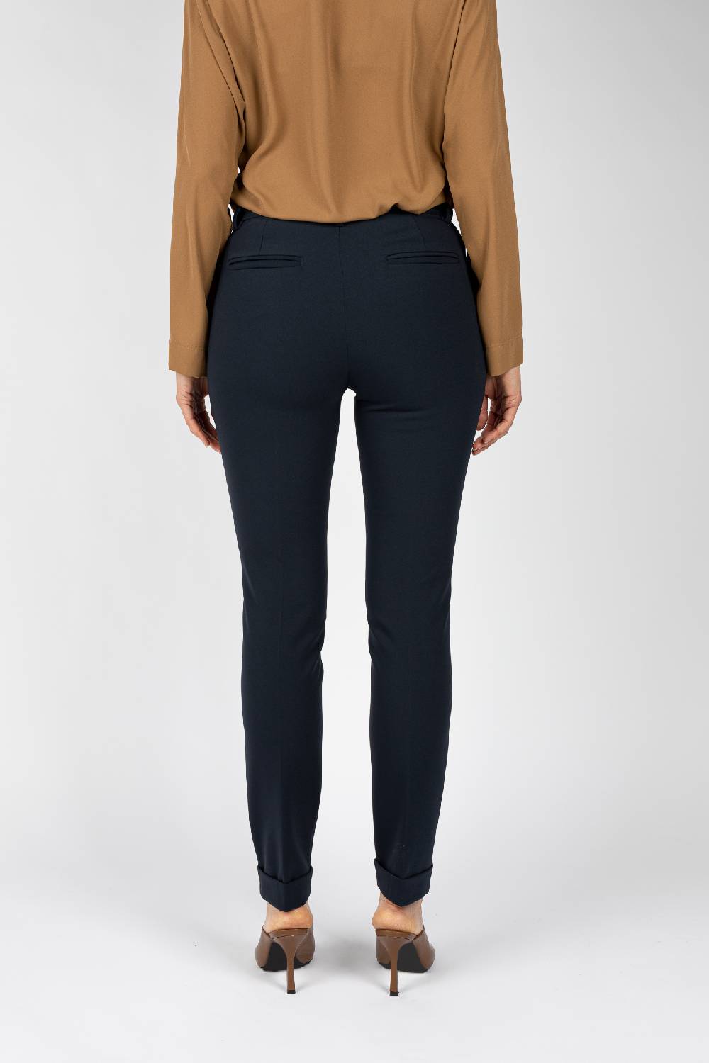 L.Pucci Pantaloni gamba regolare con rovescia colore blu Italia
