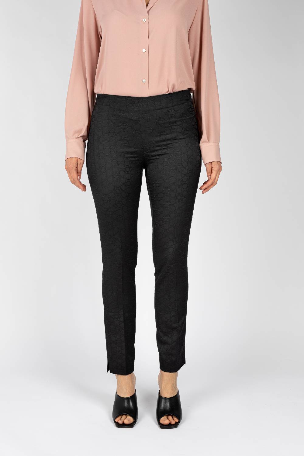 L.Pucci Pantaloni jacquard a fiore colore nero, linea stretta Spedizione Gratuita