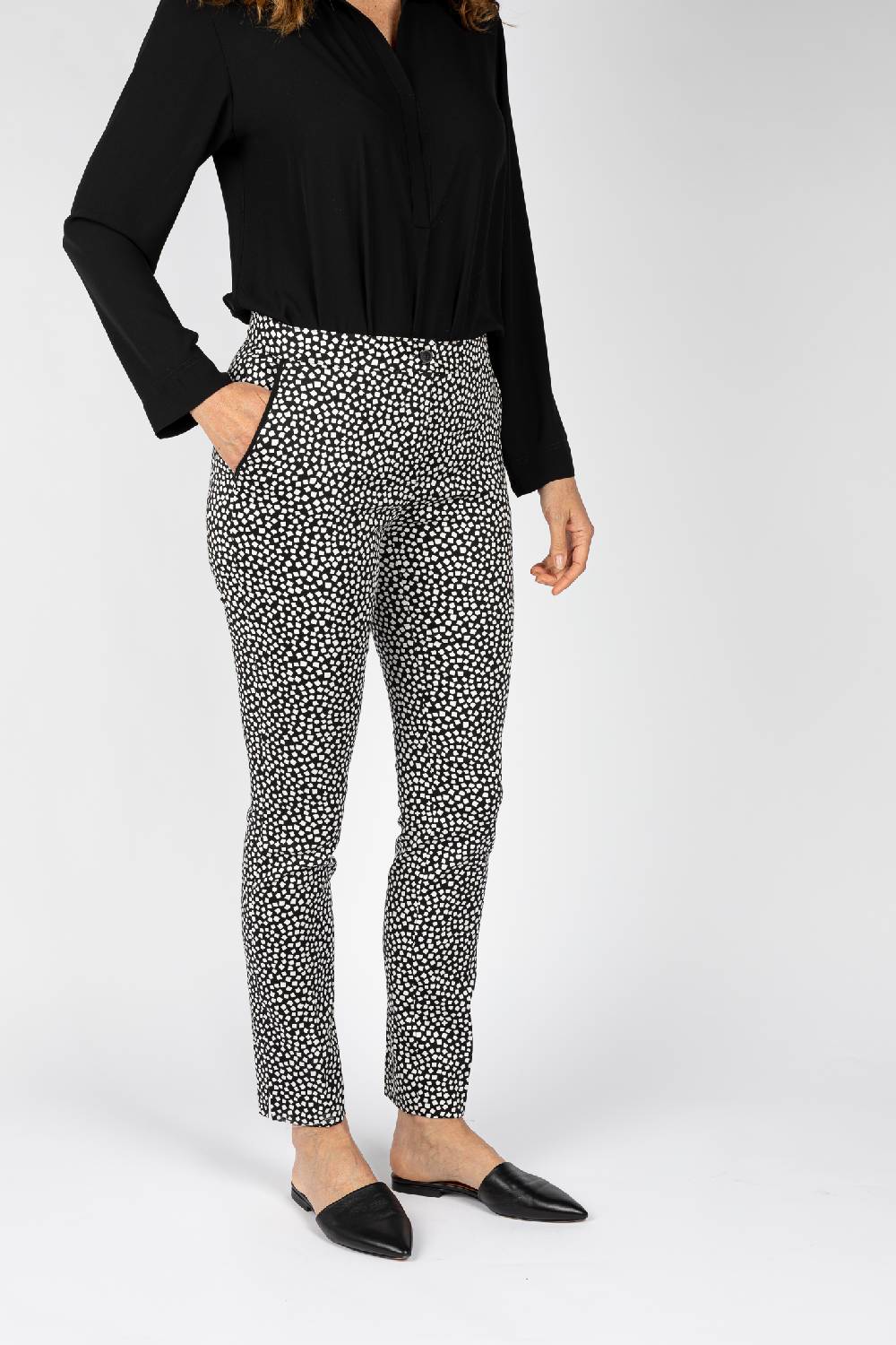 L.Pucci Pantaloni da donna nero linea dritta spacchetti al fondo Fino Al -60%