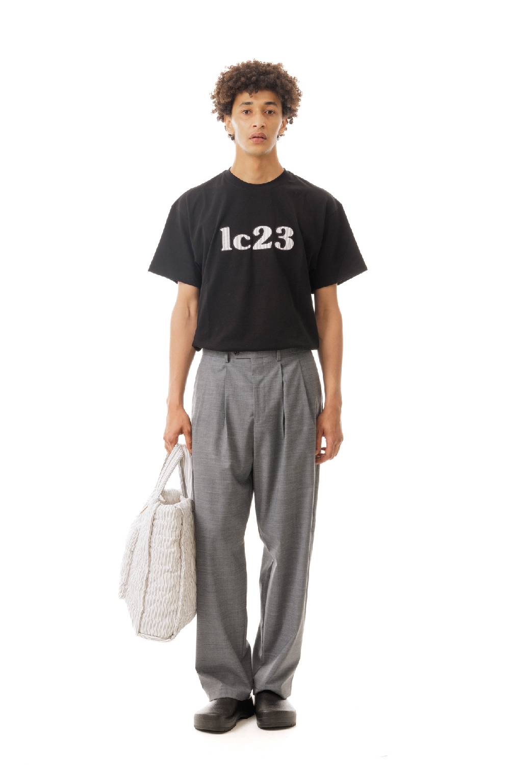 Lc23 Embroidered Popeline Logo T-shirt Black Vendite Flash