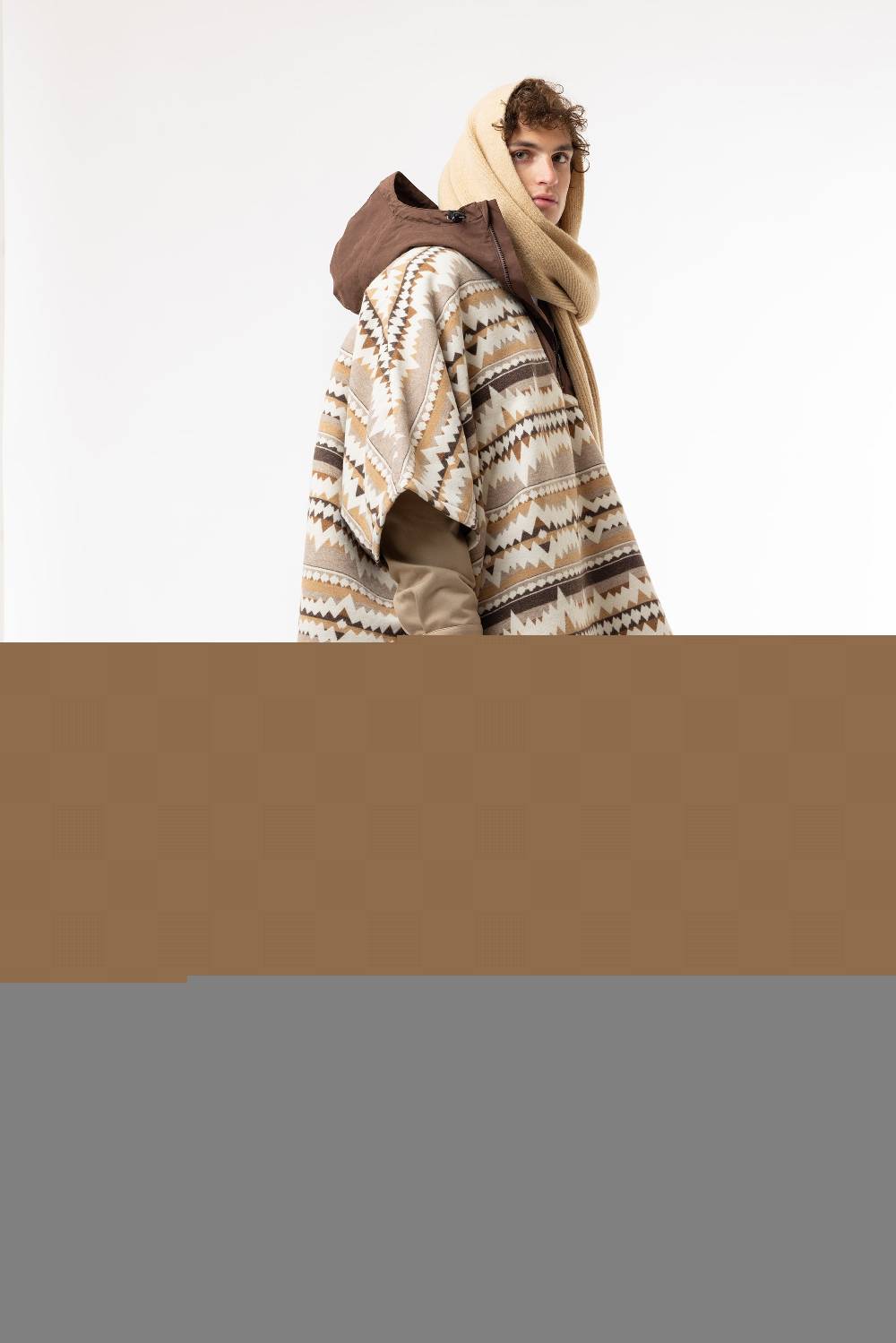 Lc23 Cape Coat Beige Shopping Online