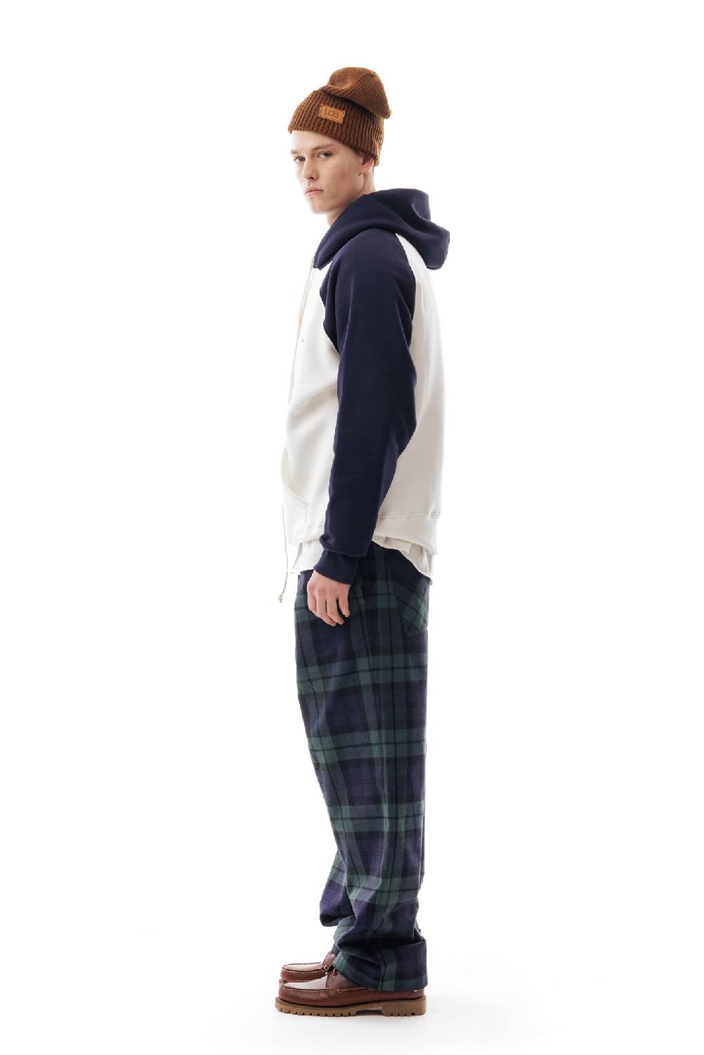 Lc23 Bicolor Hoodie Cream/Navy 2025