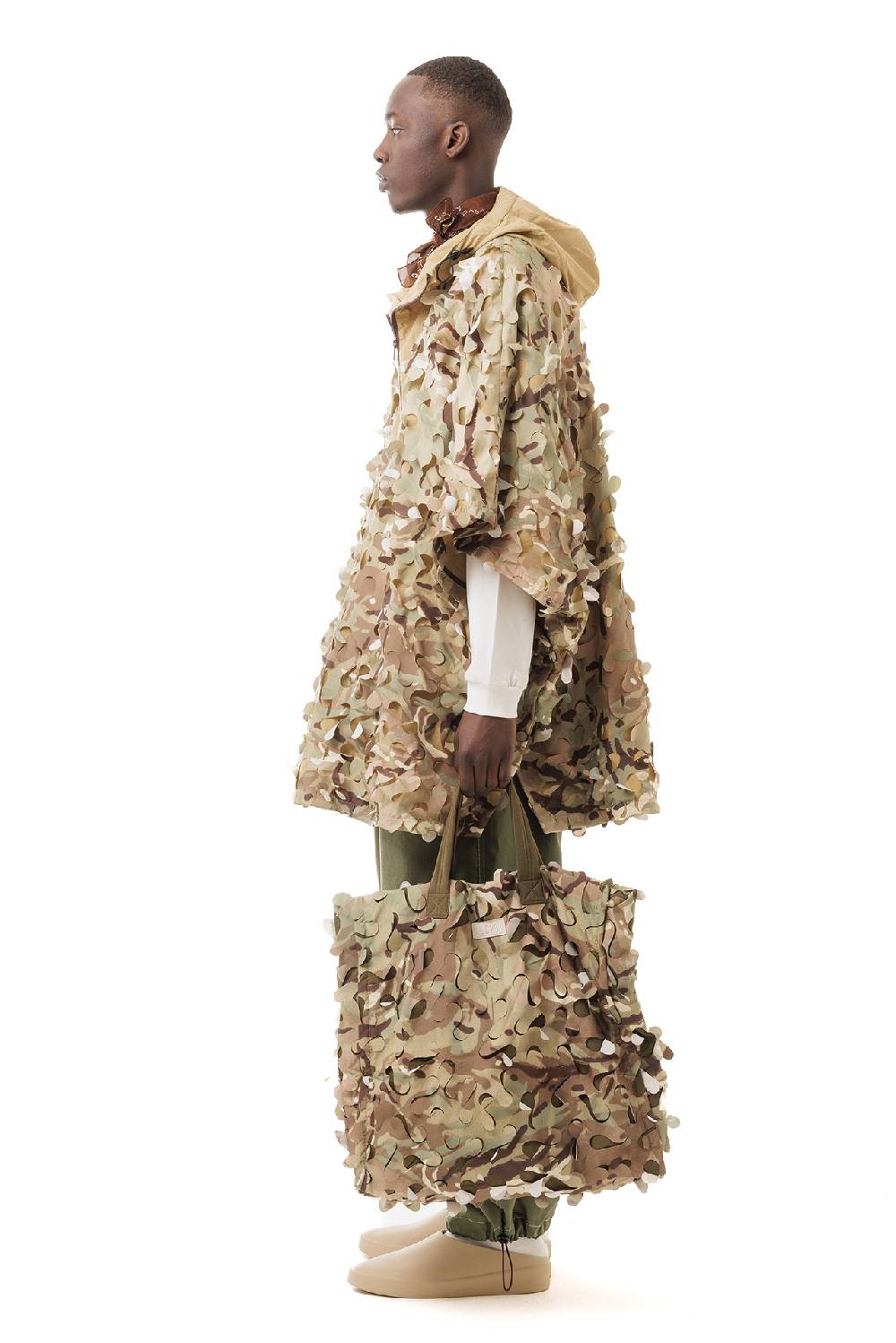 Lc23 Laserated Nylon Camo Beige Cape Coat Outlet