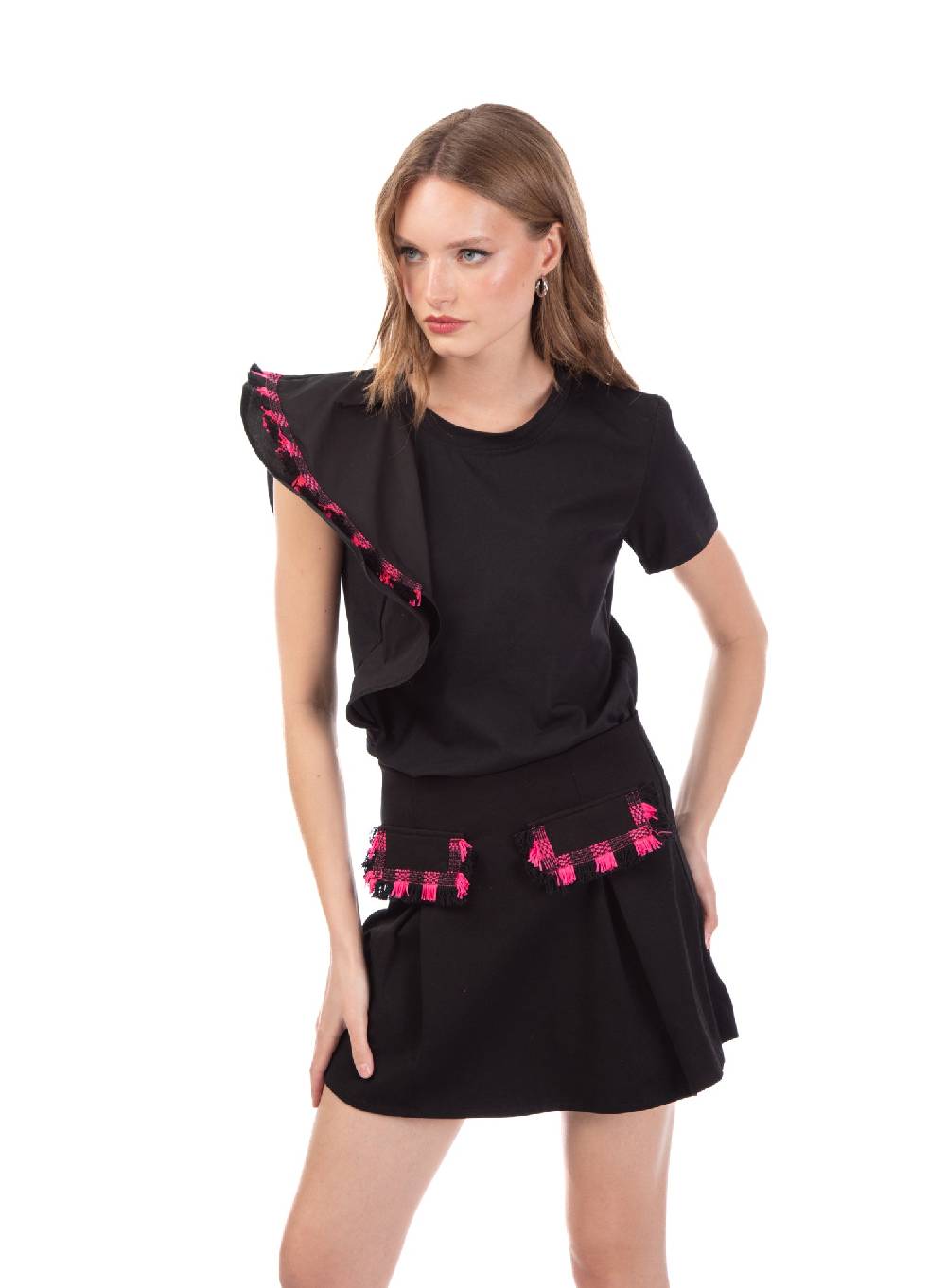 Le Volière T-shirt nera con volant e frange In Vendita