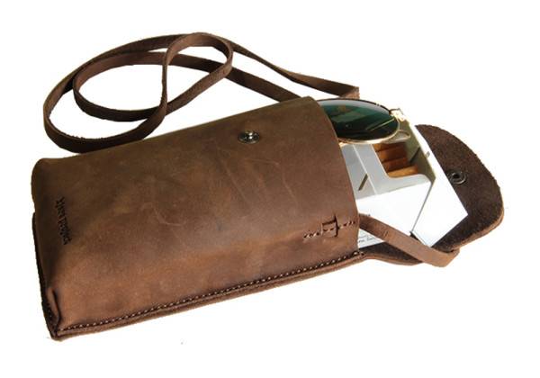 Kjøre Project Glasses Neck Case Italia