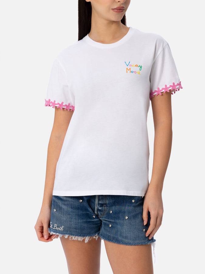 Mc2 Saint Barth T-shirt da donna girocollo Emilie in jersey di cotone con ricamo Vacay Mood Fino Al -60%