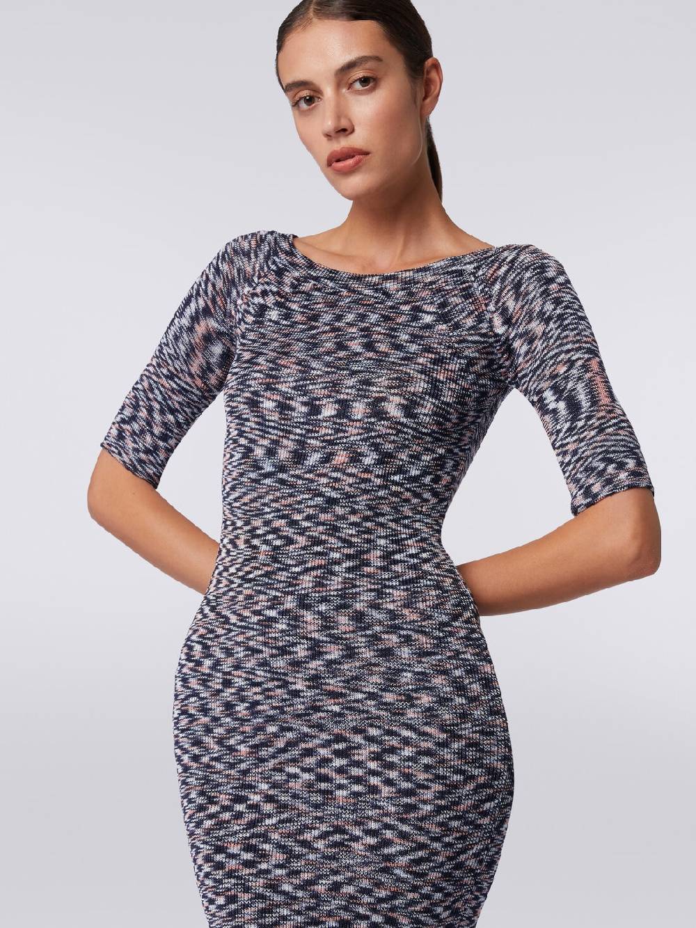 Missoni Mini-abito a maniche corte in misto viscosa fiammata Italy