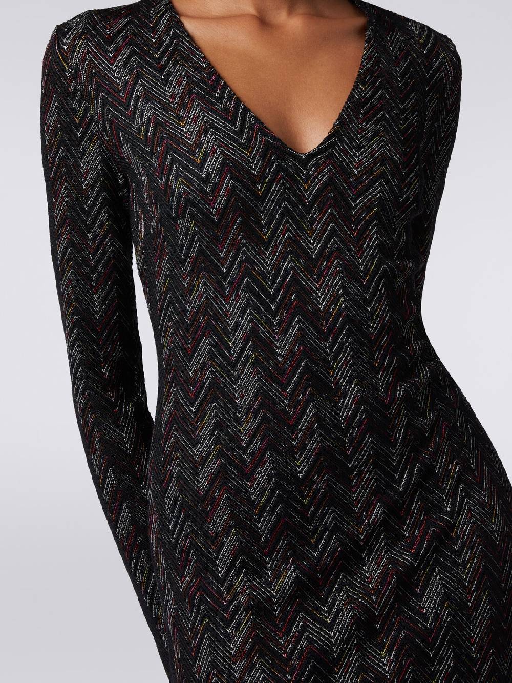 Missoni Abito lungo con scollatura a V in lana e viscosa zig zag Prezzo di fabbrica