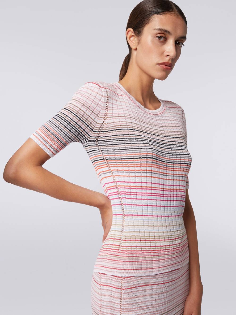 Missoni Maglia girocollo a maniche corte in cotone e viscosa a righe Italia