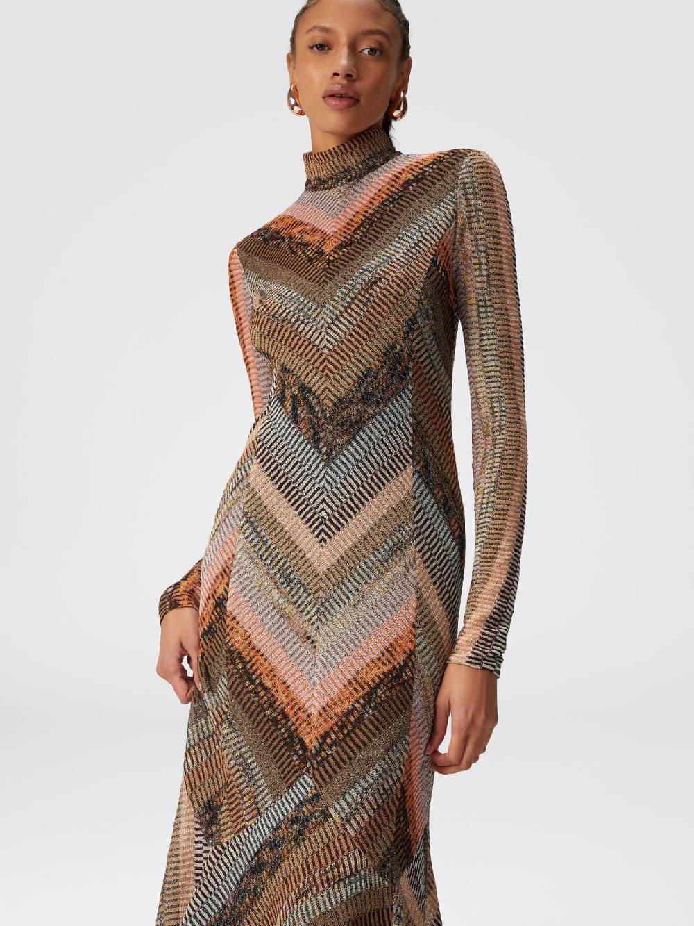 Missoni Abito lungo con fondo svasato e collo a lupetto con zip Promozione temporanea