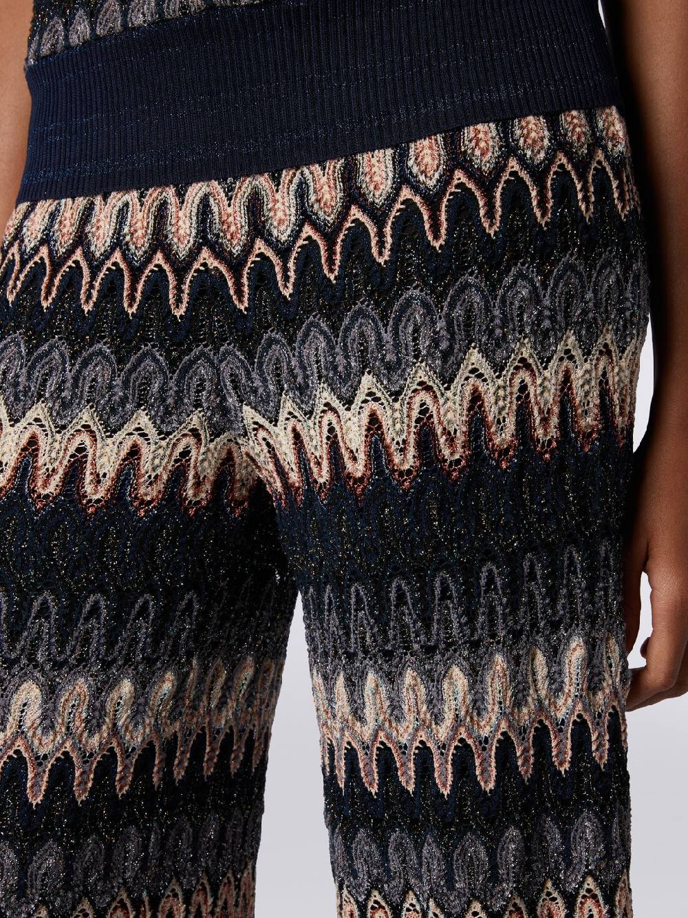 Missoni Pantaloni in misto viscosa lamé a onde effetto pizzo Fino al 50% di sconto