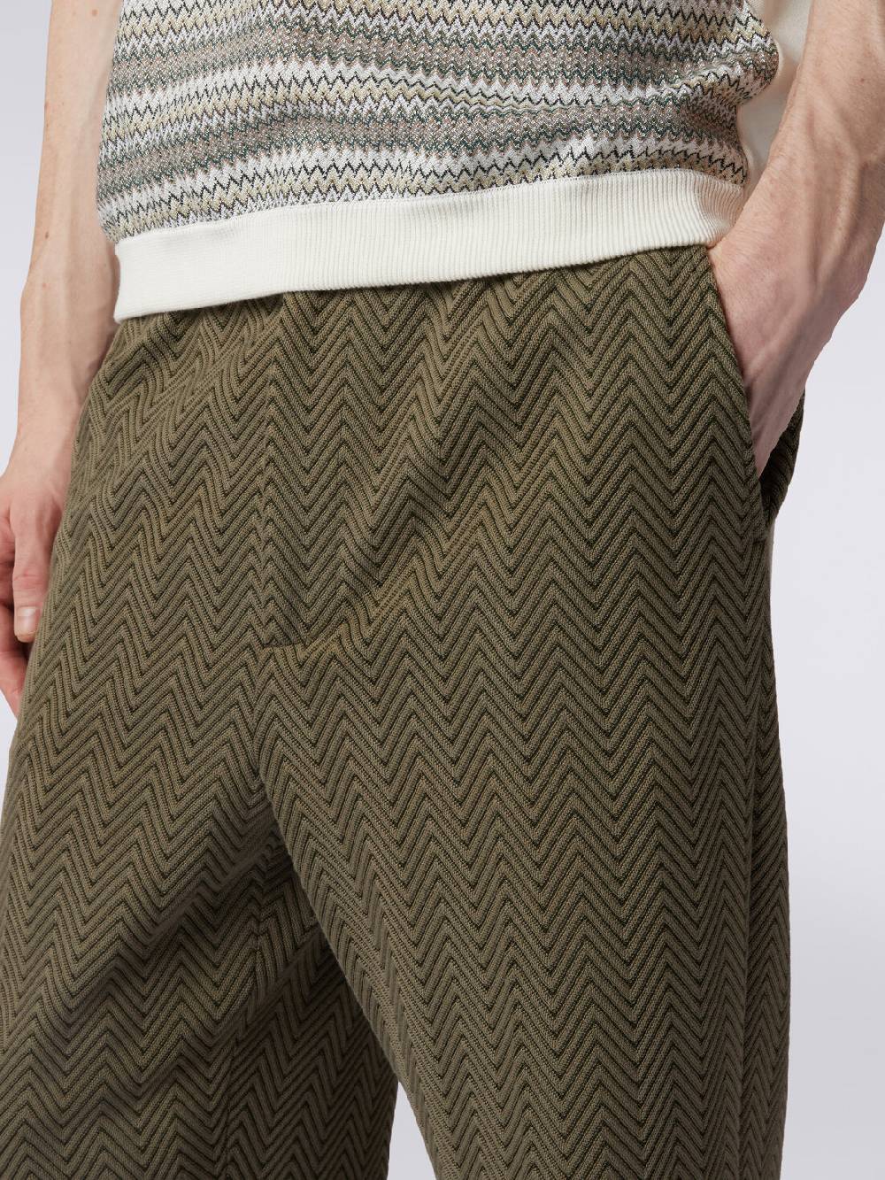 Missoni Pantaloni classici in cotone e viscosa zig zag Ultimo giorno
