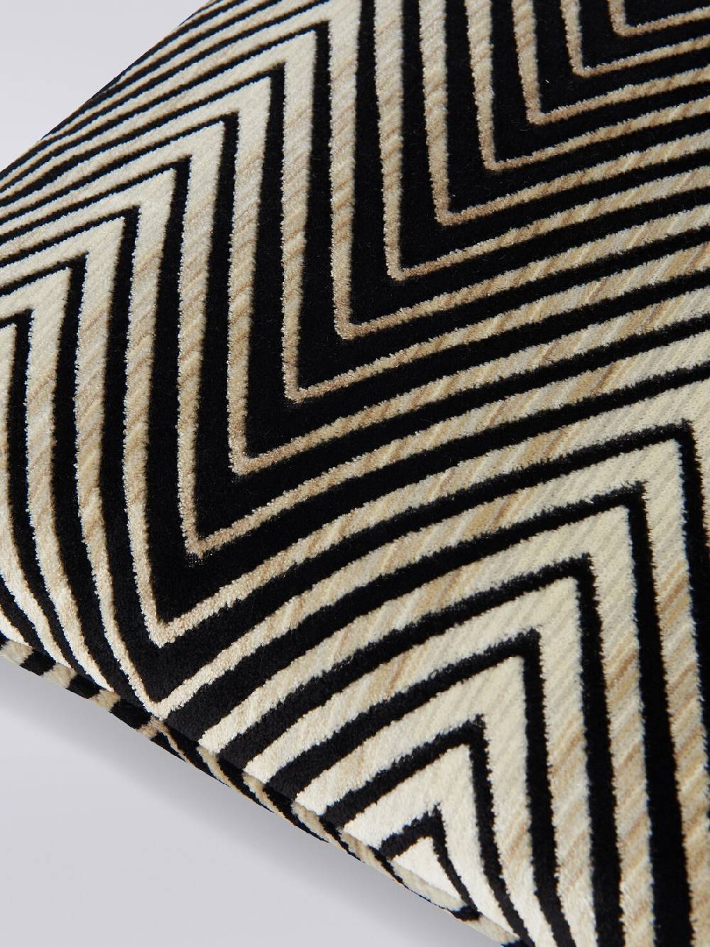 Missoni Cuscino Ziggy 40x40 cm in misto viscosa zig zag Offerta San Valentino