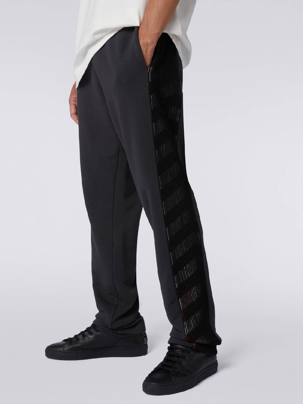 Missoni Pantaloni sportivi in cotone con inserto in maglia in collaborazione con Mike Maignan Fino al 65% di sconto