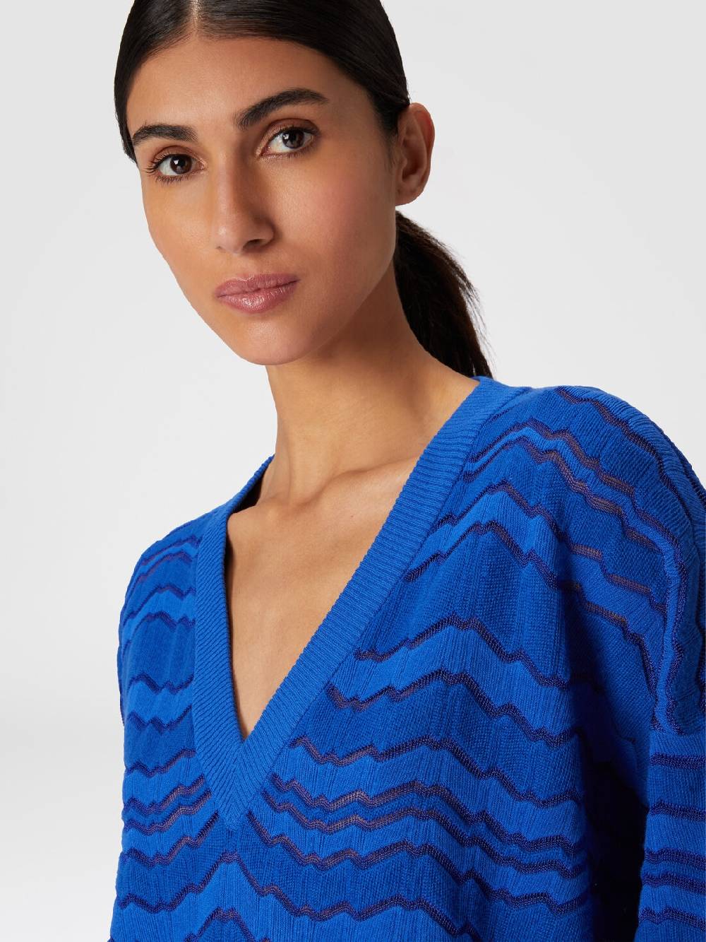 Missoni Pullover con scollatura a V e zig zag tono su tono Limitato a 3 giorni