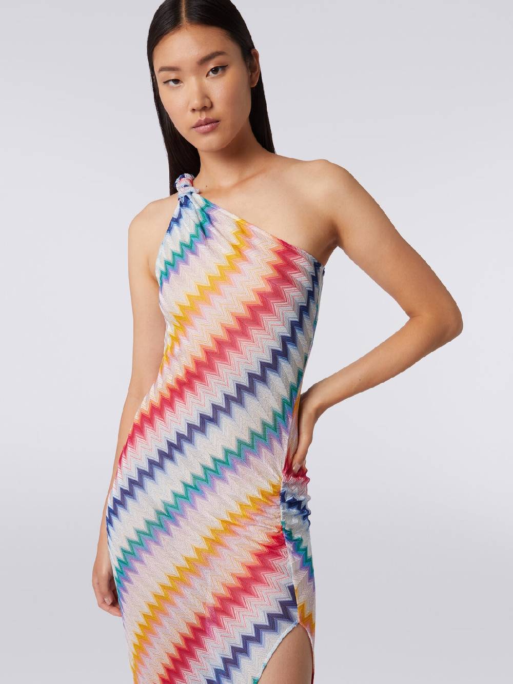 Missoni Copricostume monospalla lungo con stampa zig zag In Saldo