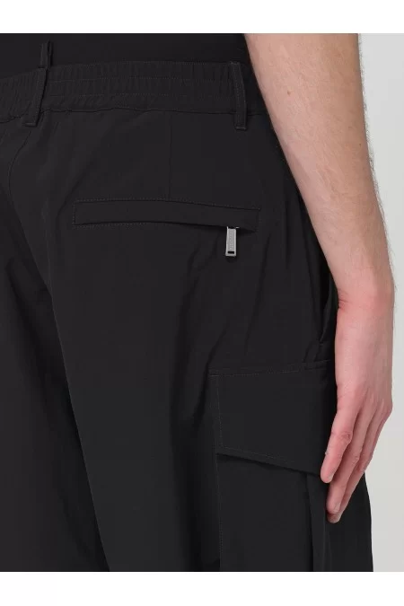 DSQUARED2 Bermuda da uomo di DSQUARED2 Shorts eleganti e di alta qualità per l\'estate. Perfetti per ogni occasione Fino Al -60%