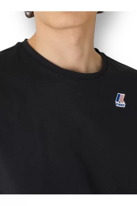 K-WAY T-shirt da uomo K-WAY Il marchio K-WAY offre una maglietta comoda e resistente per uomini. Qualità premium e design alla moda. Perfetta per ogni occasione Sconto