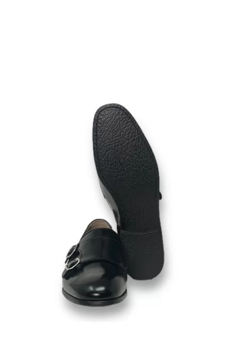 MILLE 885 MILLE 885 Mocassini Il brand MILLE 885 offre mocassini di alta qualità e stile unico Offerte