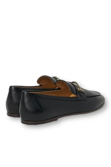TOD'S Il marchio Tod\'s offre mocassini di alta qualità in pelle morbida Italia