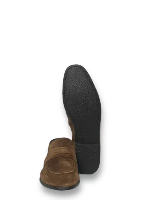 MILLE 885 è il brand leader di mocassini di alta qualità. Comfort e stile Sottocosto