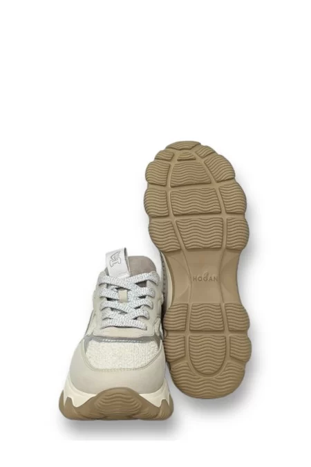HOGAN Scarpe Hogan Stile italiano e comfort senza compromessi. Scopri le sneakers Hogan Sottocosto