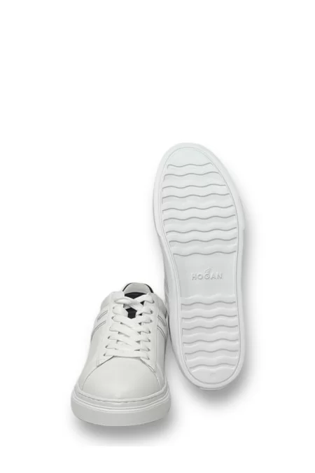HOGAN Scarpa Hogan Allacciato H Canaletto Modello HXM3650J3100BV 0001, elegante e confortevole. Realizzato con materiali di alta qualità e design raffinato. Ideale per un look moderno e sofisticato. Perfetto per completare il t 2025