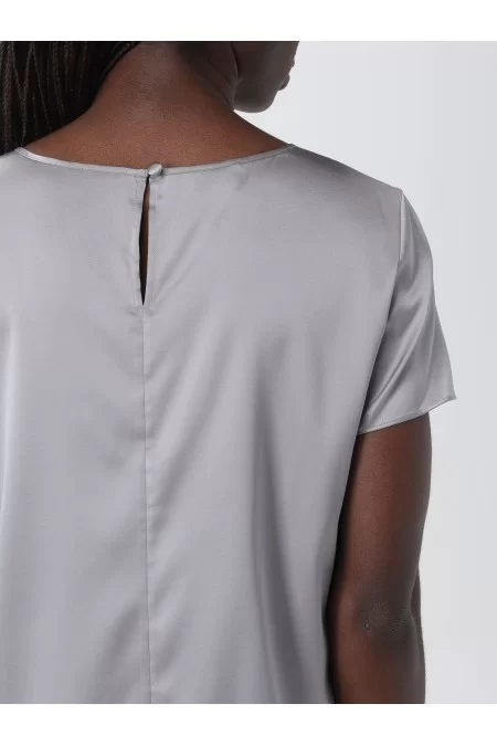 GIORGIO ARMANI Top da donna Giorgio Armani Un top elegante e di alta qualità per la donna moderna Enormi risparmi