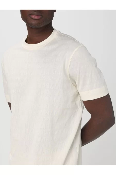 EMPORIO ARMANI Maglietta uomo Emporio Armani Marchio di lusso con magliette di alta qualità e stile moderno Online