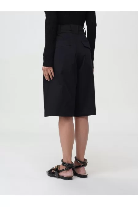 PINKO Descrizione: Shorts da donna PINKO, stile elegante e confortevole. Perfetti per l\'estate Offerta Giorno del Papà