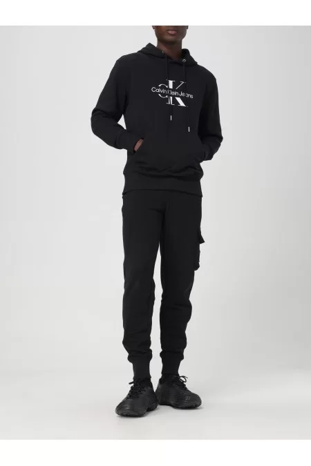 CALVIN KLEIN Maglione da uomo Calvin Klein Un maglione da uomo di alta qualità di Calvin Klein. Stile e comfort Fino Al -60%