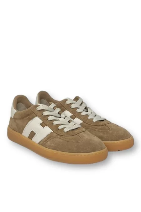 HOGAN Hogan HXM6470FB60PJQ 64H8 Le scarpe Hogan HXM6470FB60PJQ 64H8 offrono stile e comfort. Realizzate con materiali di alta qualità e un design moderno. Perfette per completare il tuo look con eleganza Ultimi tre giorni