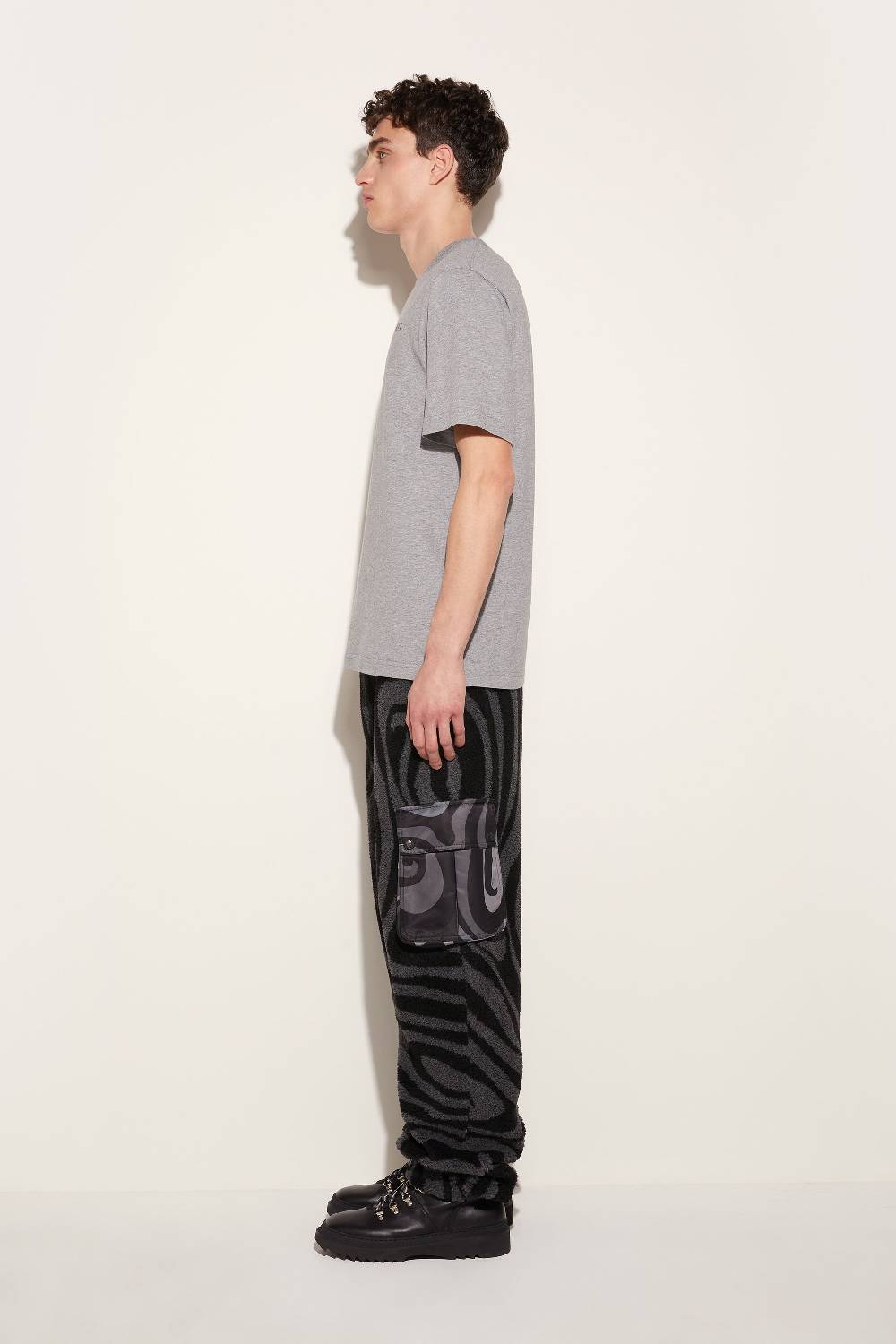 Pucci T-shirt con logo Pesci Qualità Garantita