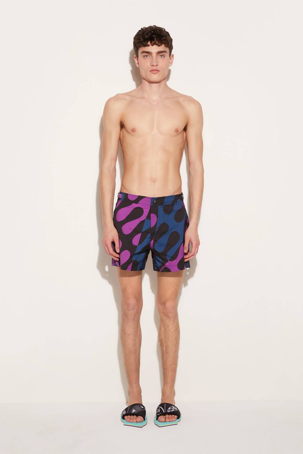 Pucci Shorts da mare con stampa Leocorno Italia