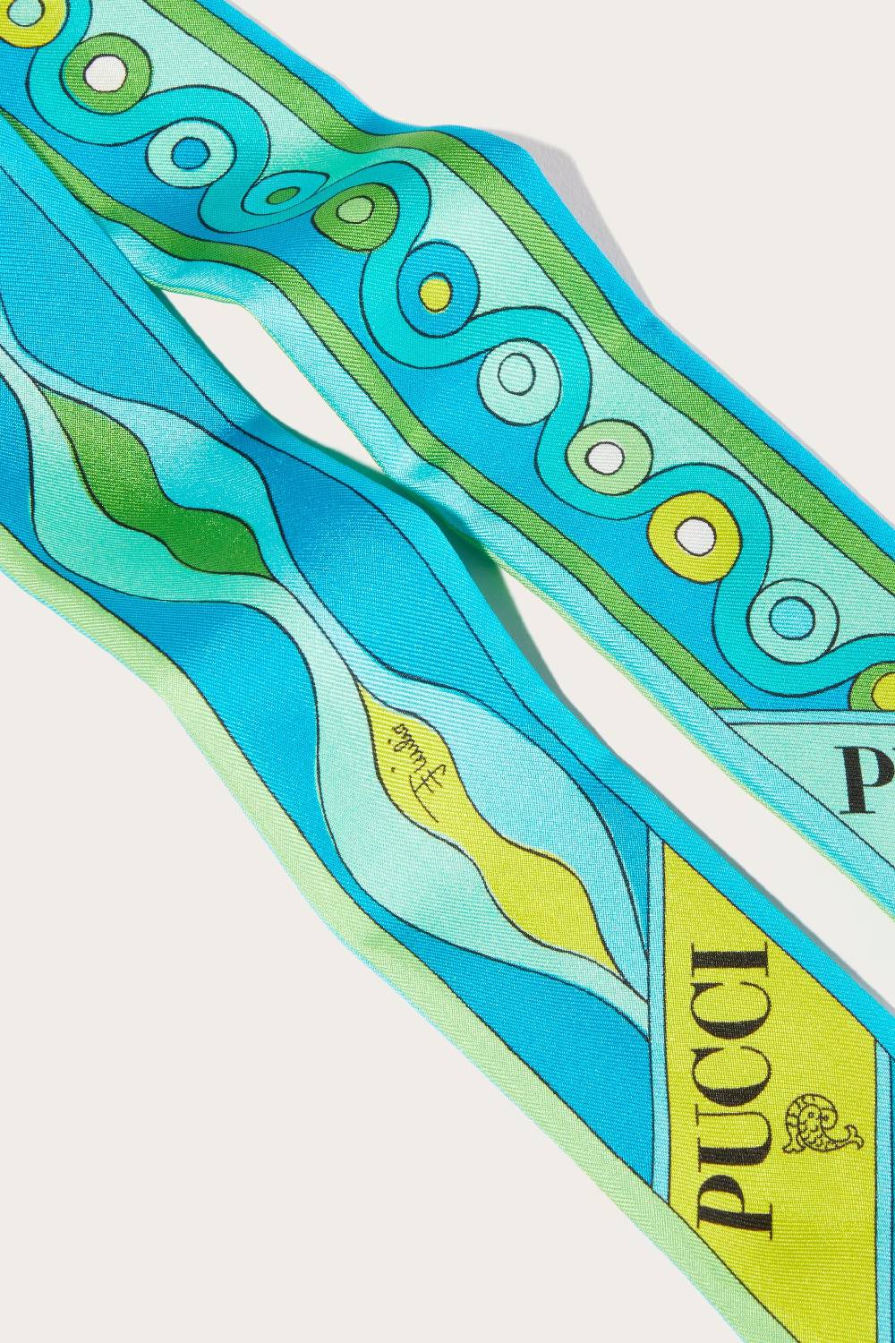 Pucci Foulard in seta con stampa Iride 50% di sconto per tempo limitato