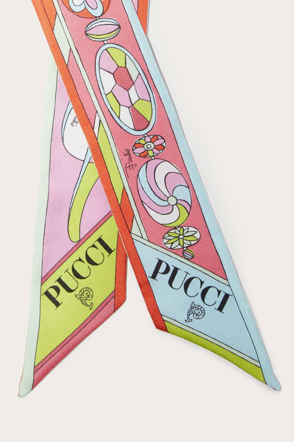Pucci Foulard in seta con stampa Pesci In Saldo