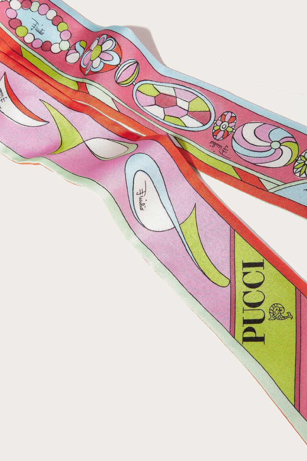 Pucci Foulard in seta con stampa Pesci In Saldo