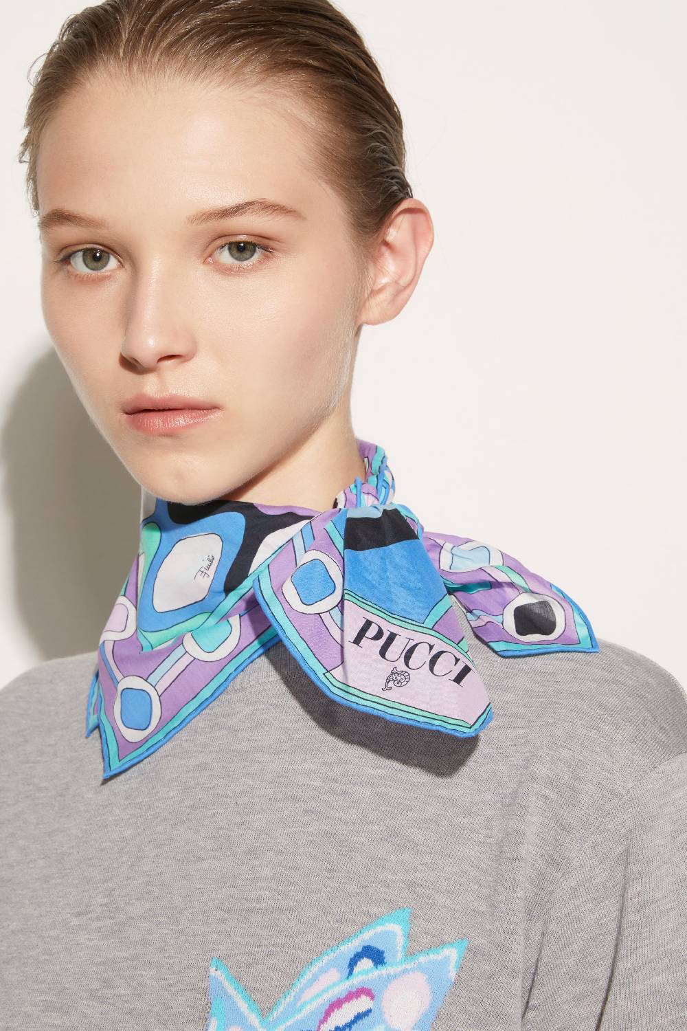 Pucci Carré piccolo con stampa Vivara Offerte